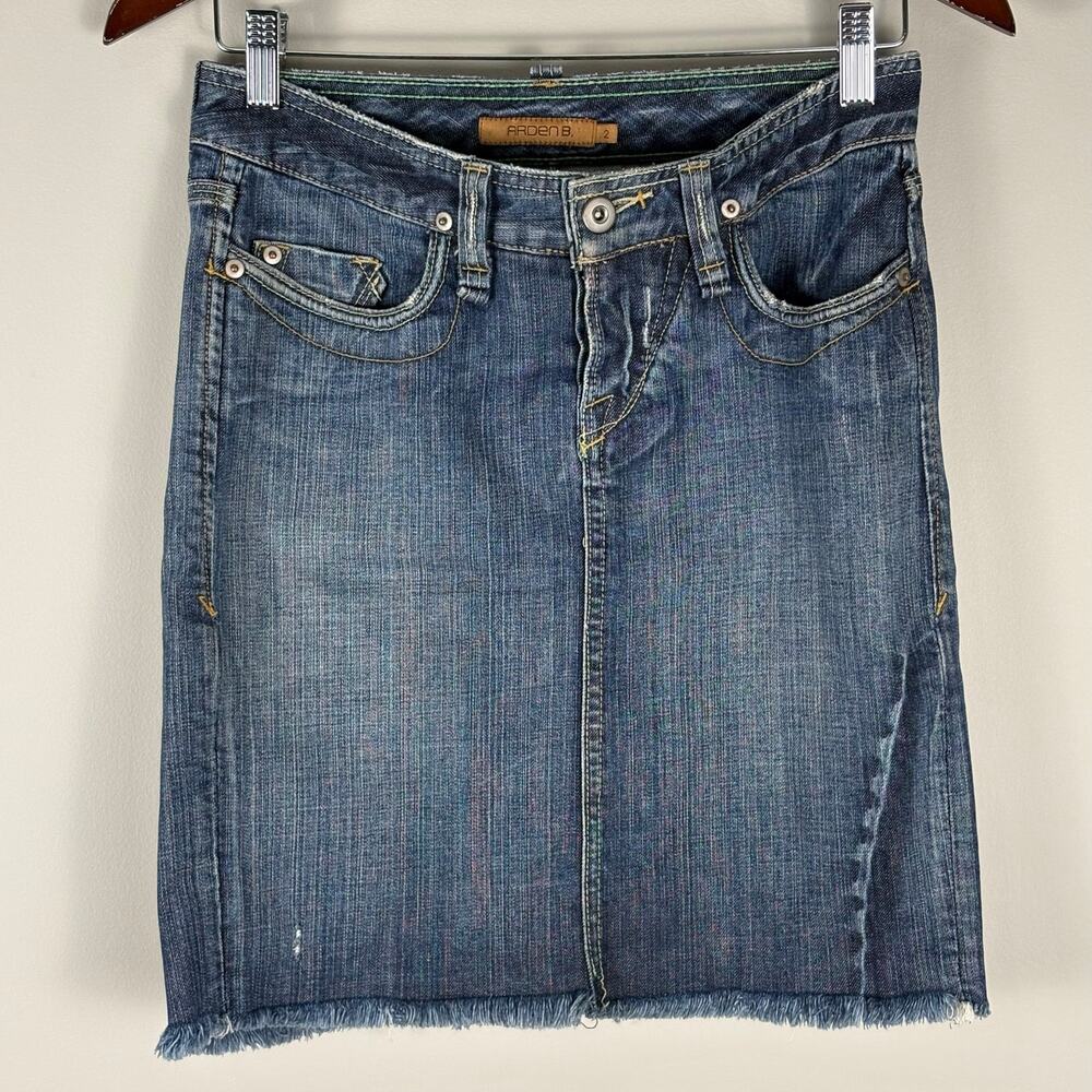 Arden B. Jean Denim Skirt Vintage Y2K Frayed Hem Pleated Indie 2000s Women's 2